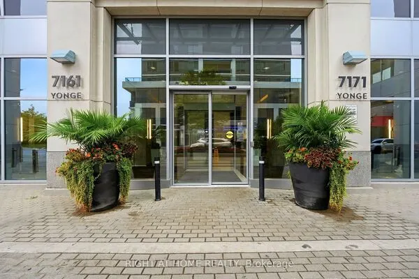 7171 Yonge Street