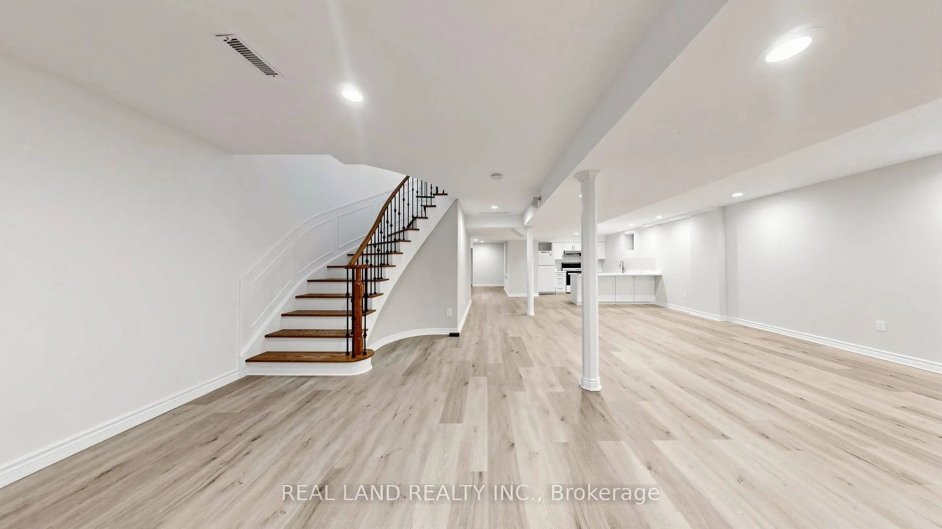 22 Ardwold Gate