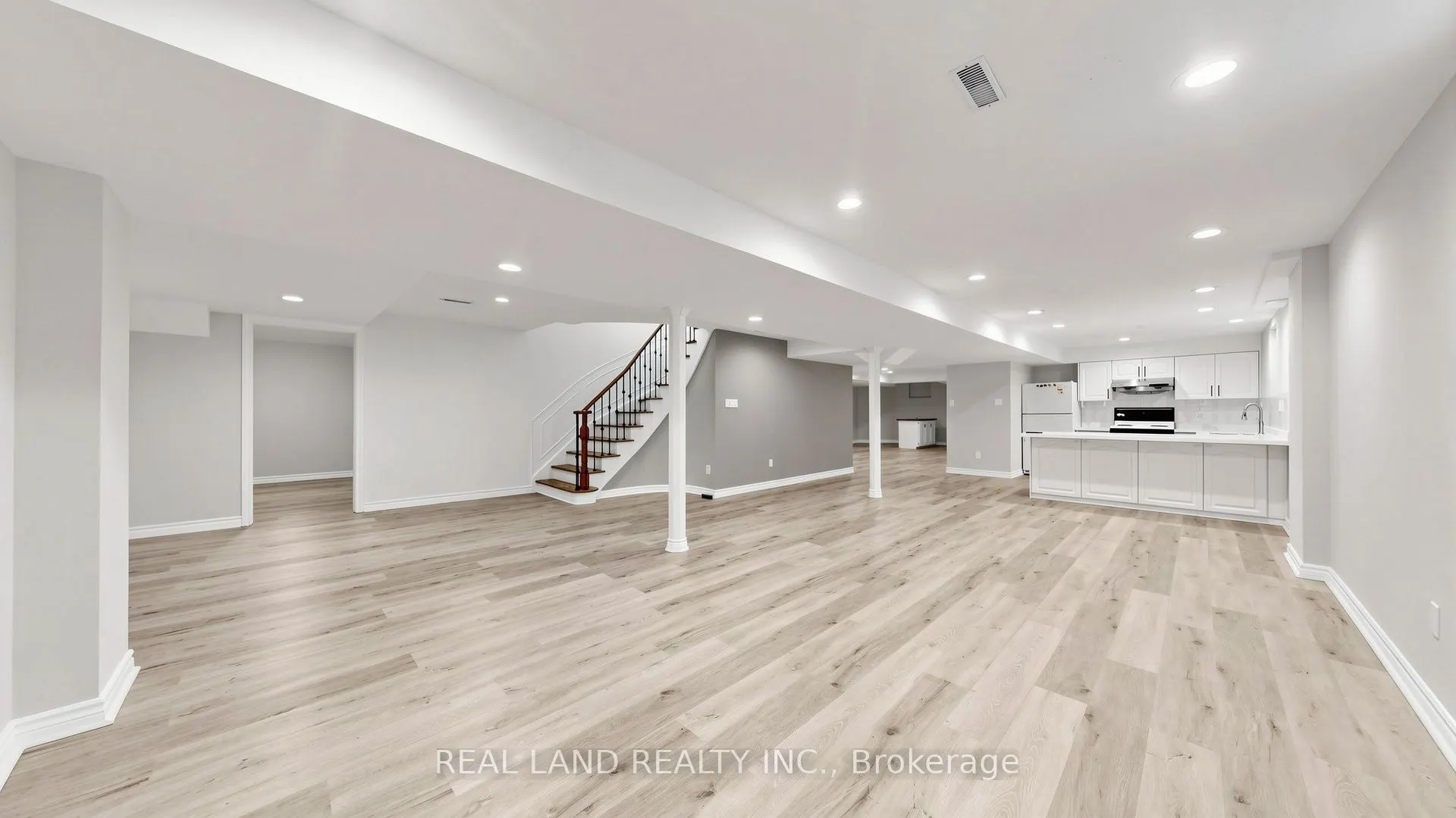 22 Ardwold Gate