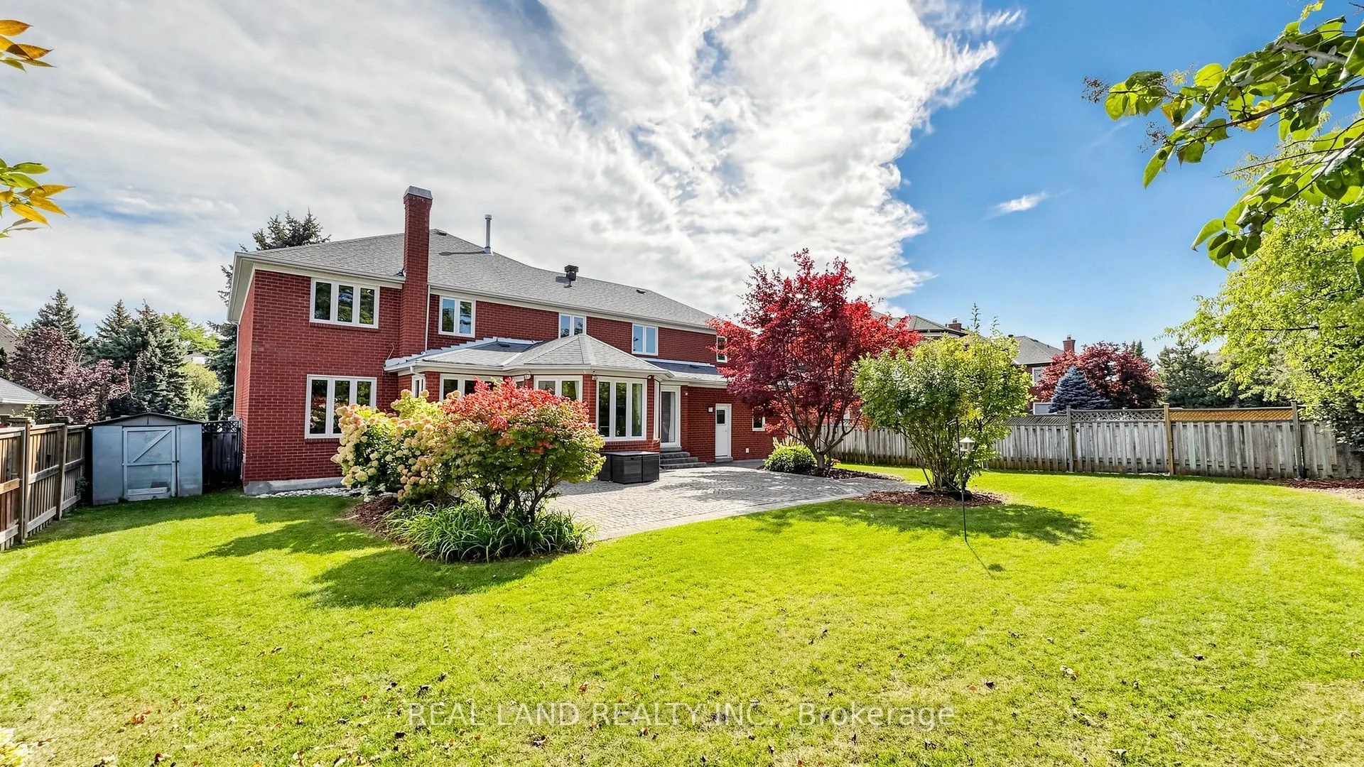 22 Ardwold Gate