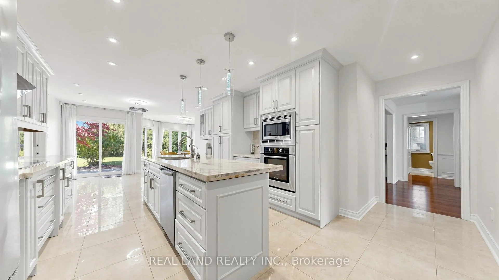 22 Ardwold Gate