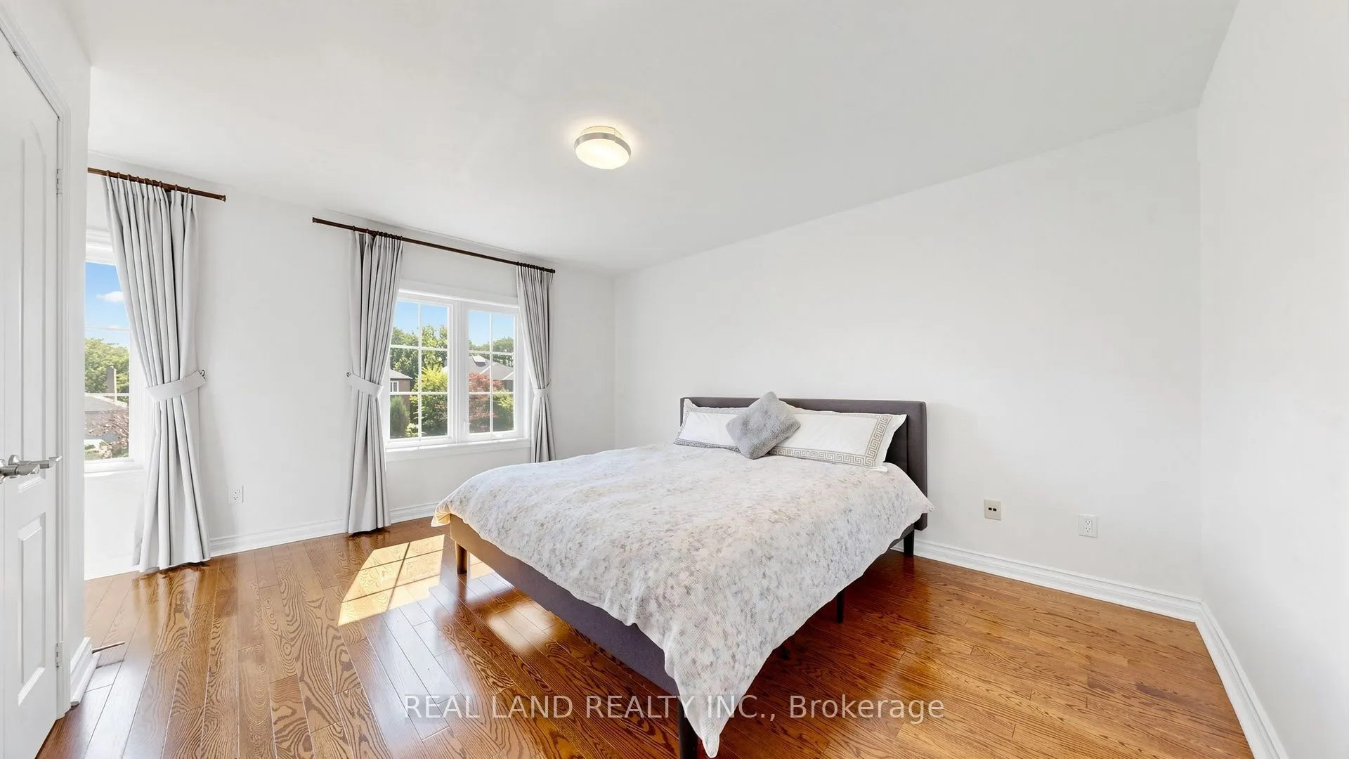 22 Ardwold Gate