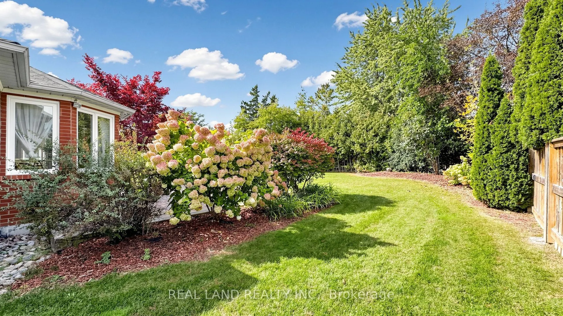 22 Ardwold Gate