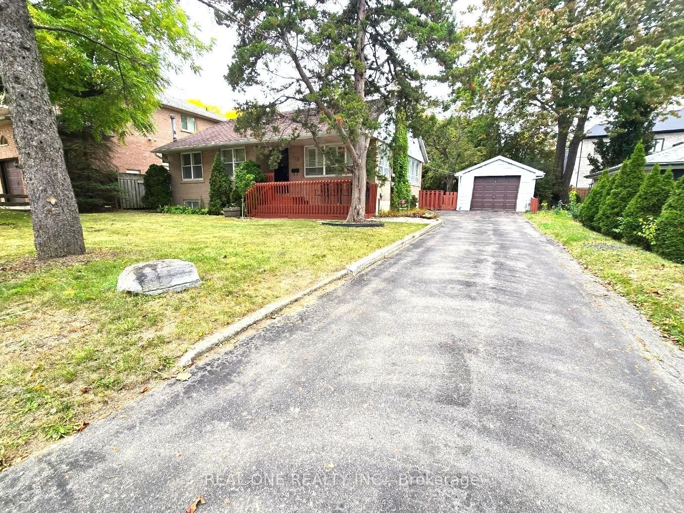 389 Kerrybrook Drive