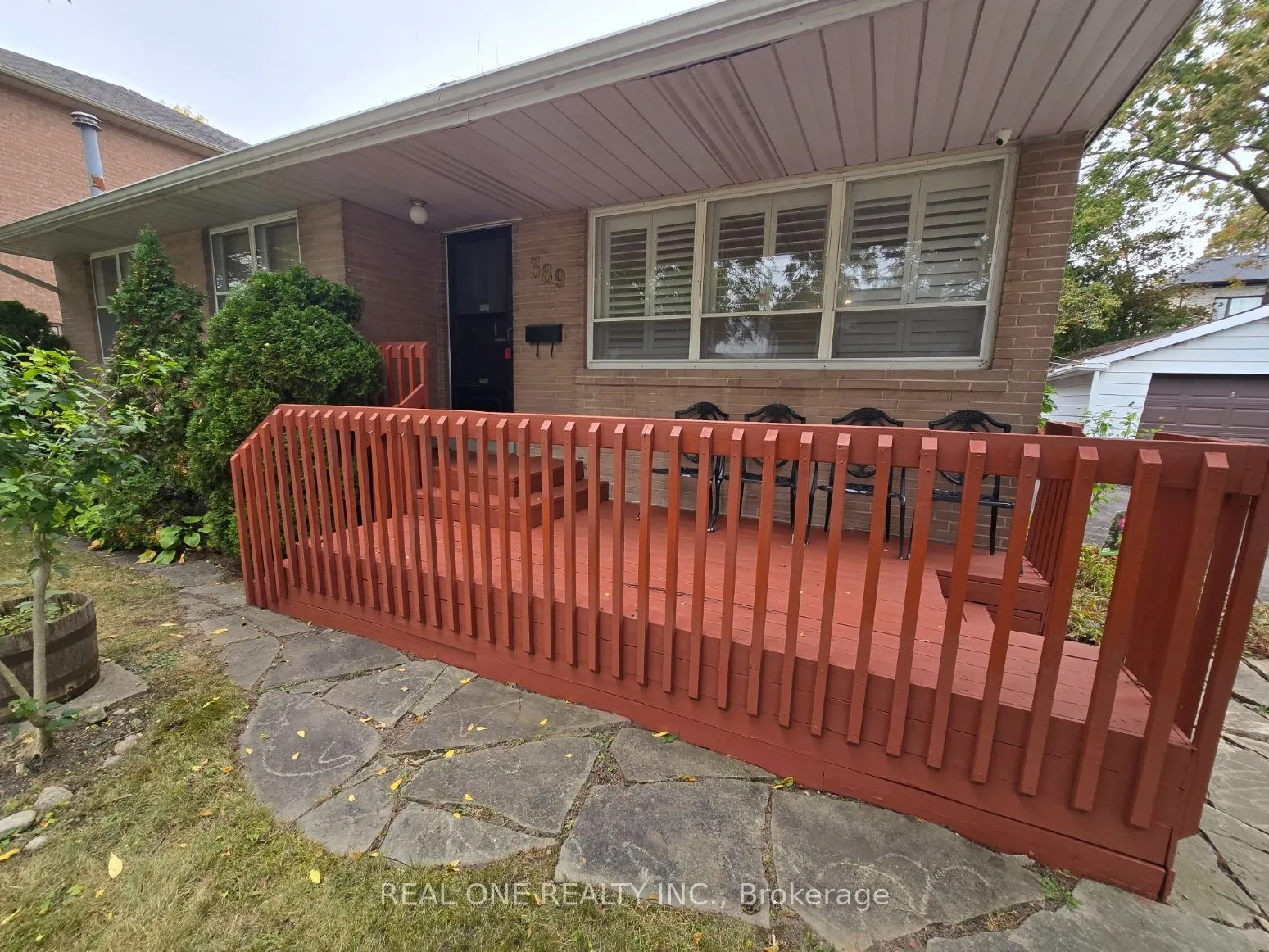 389 Kerrybrook Drive