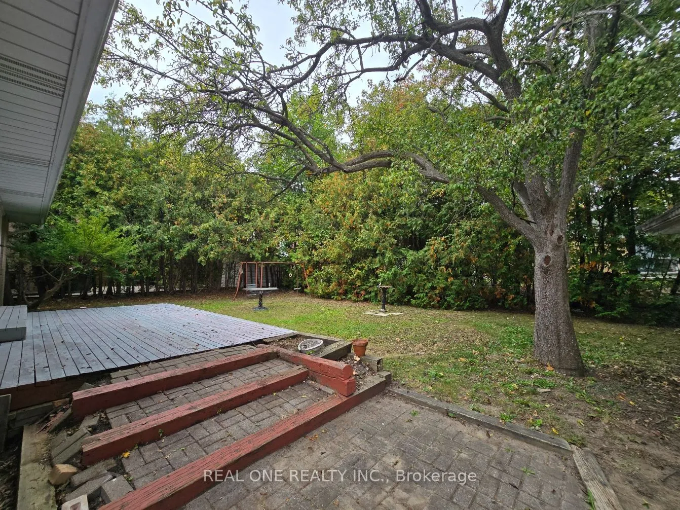 389 Kerrybrook Drive