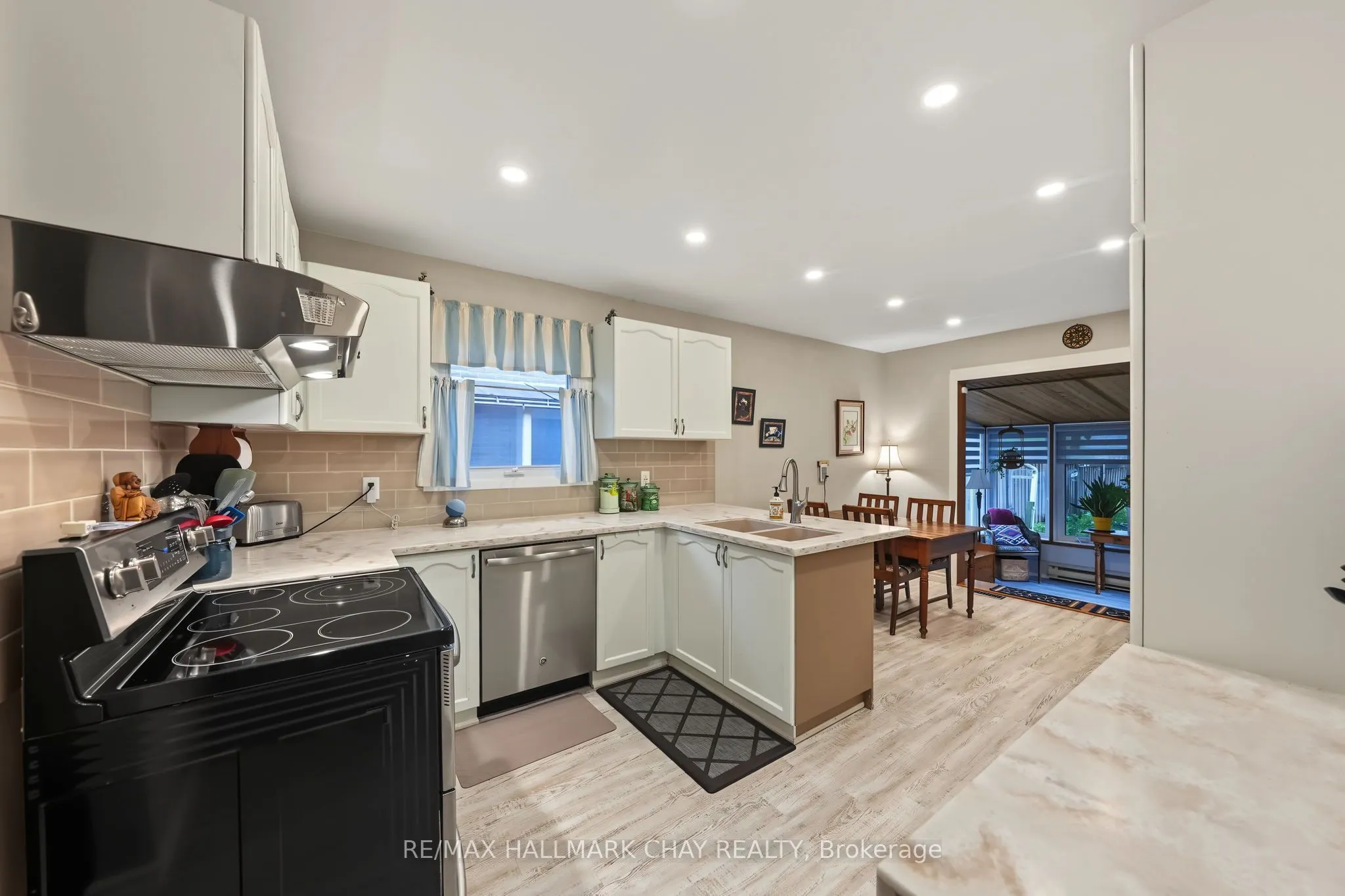 66 Hutchinson Drive