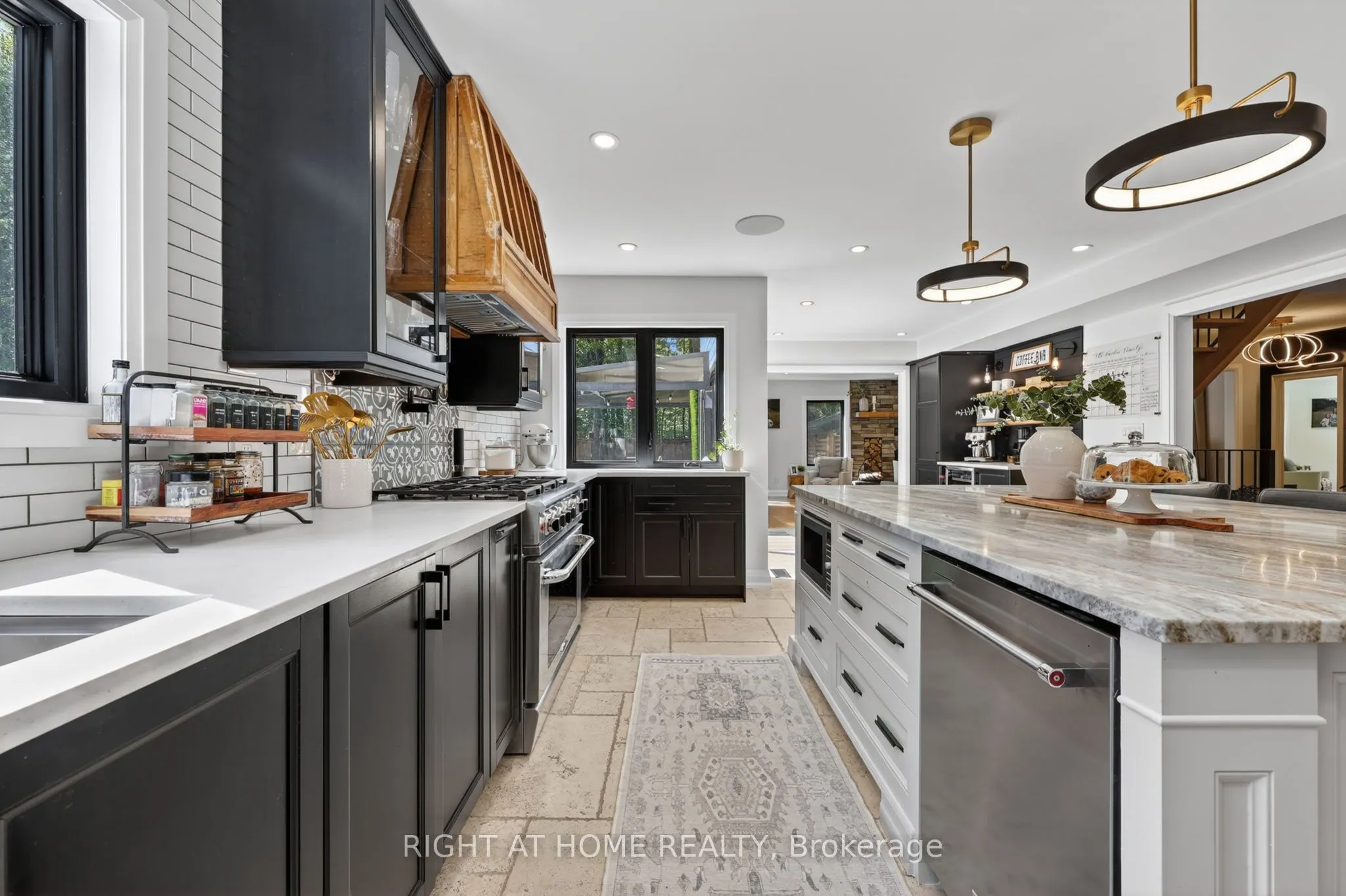 16 Woodland Heights Drive
