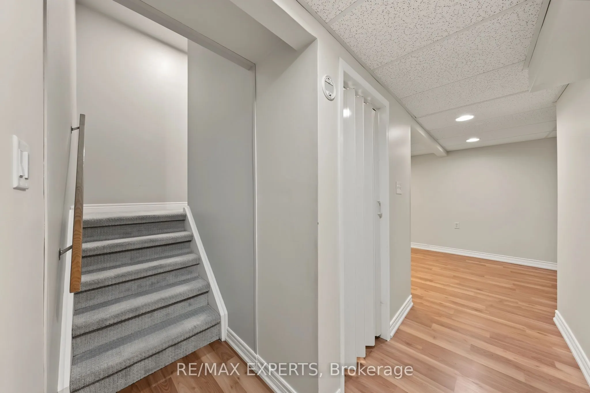 326 Oakwood Court