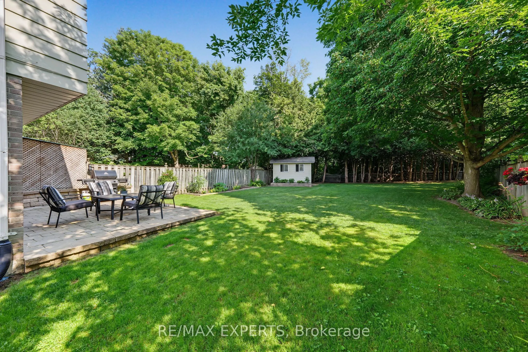 326 Oakwood Court
