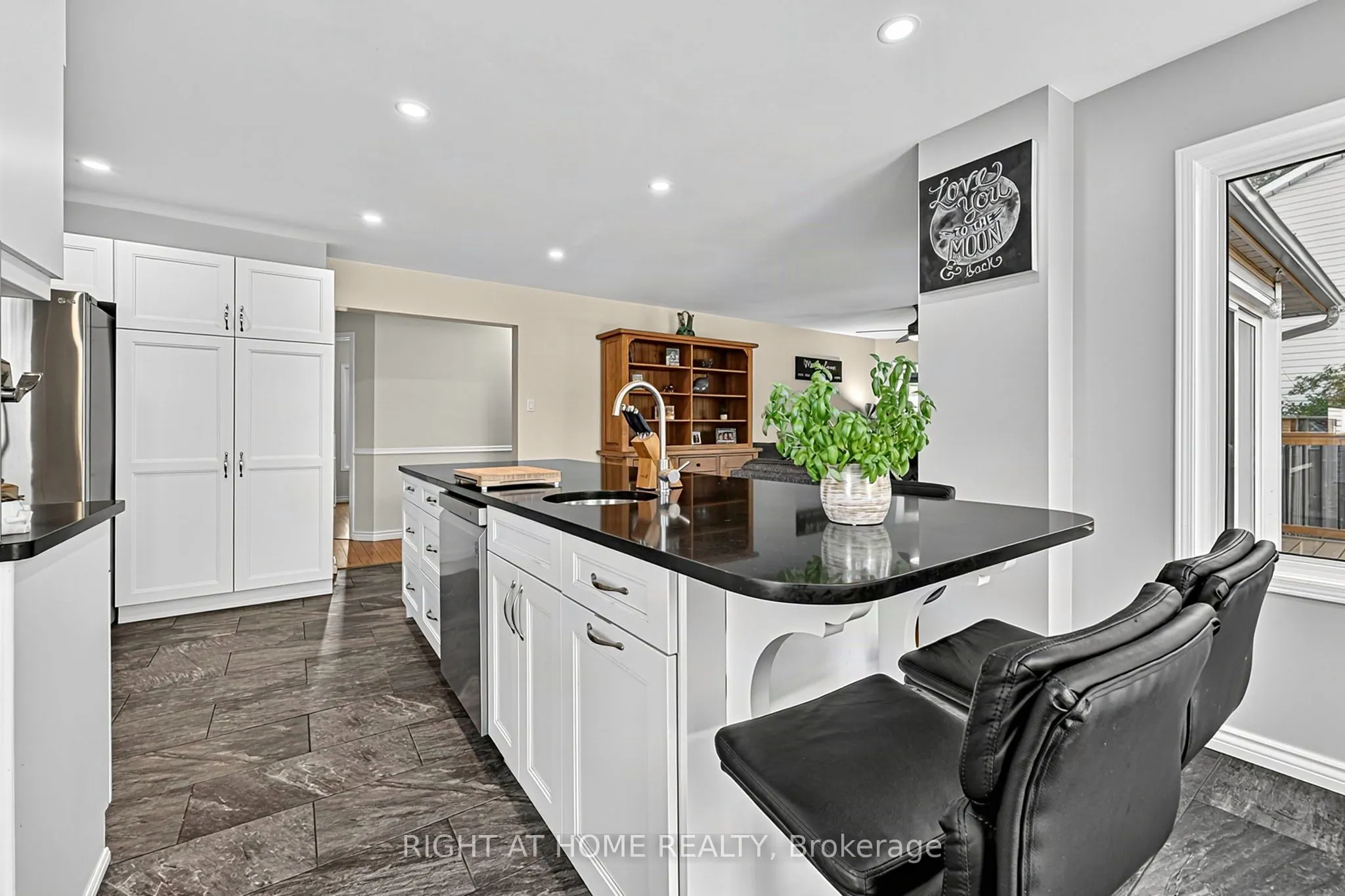 44 Edenbridge Drive
