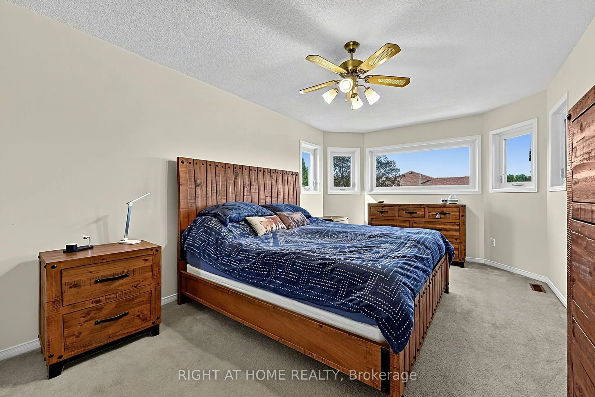 44 Edenbridge Drive