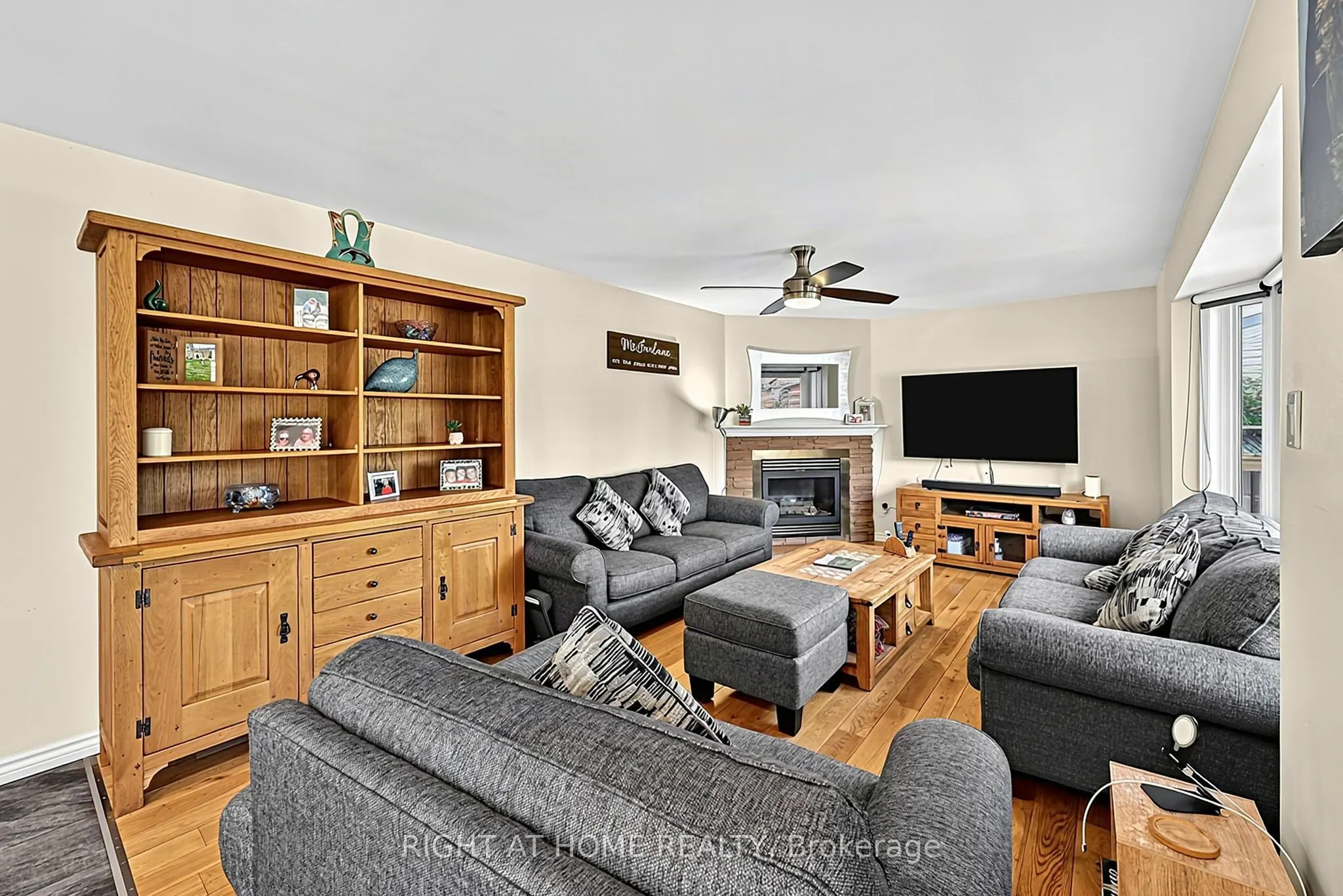 44 Edenbridge Drive