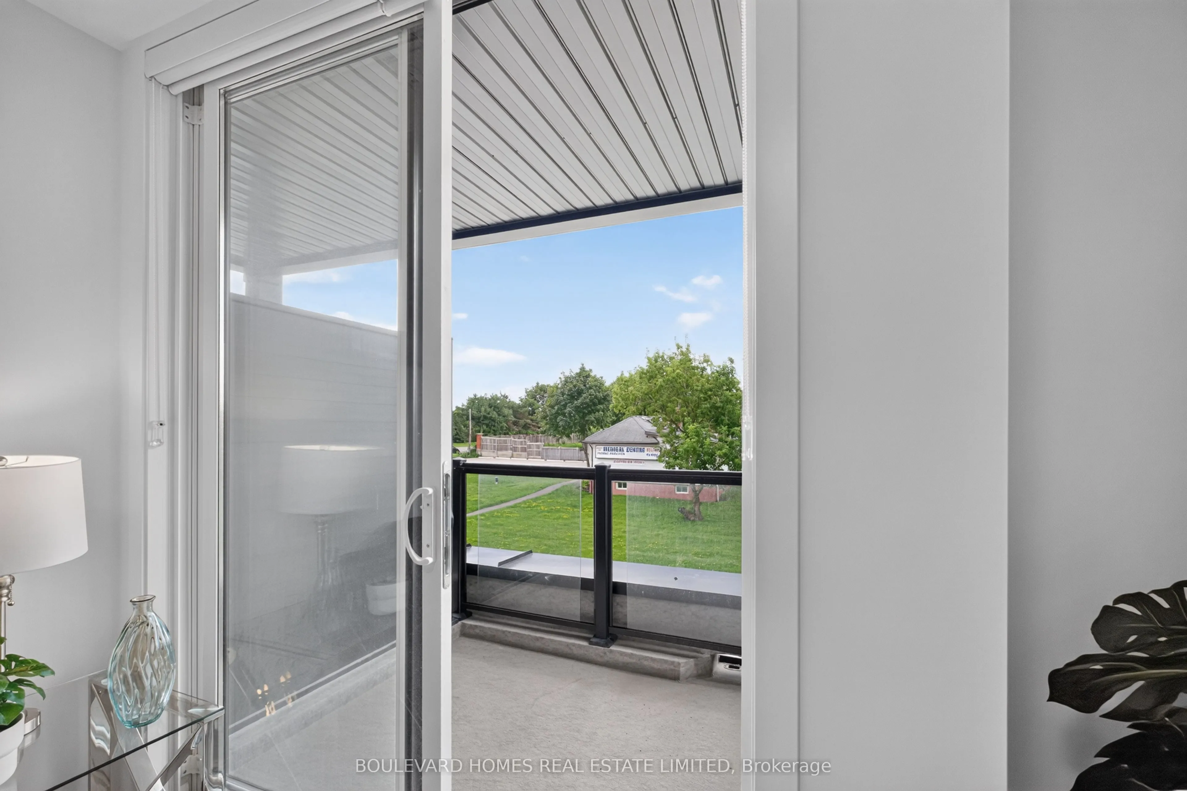 30 Markdale Lane #13