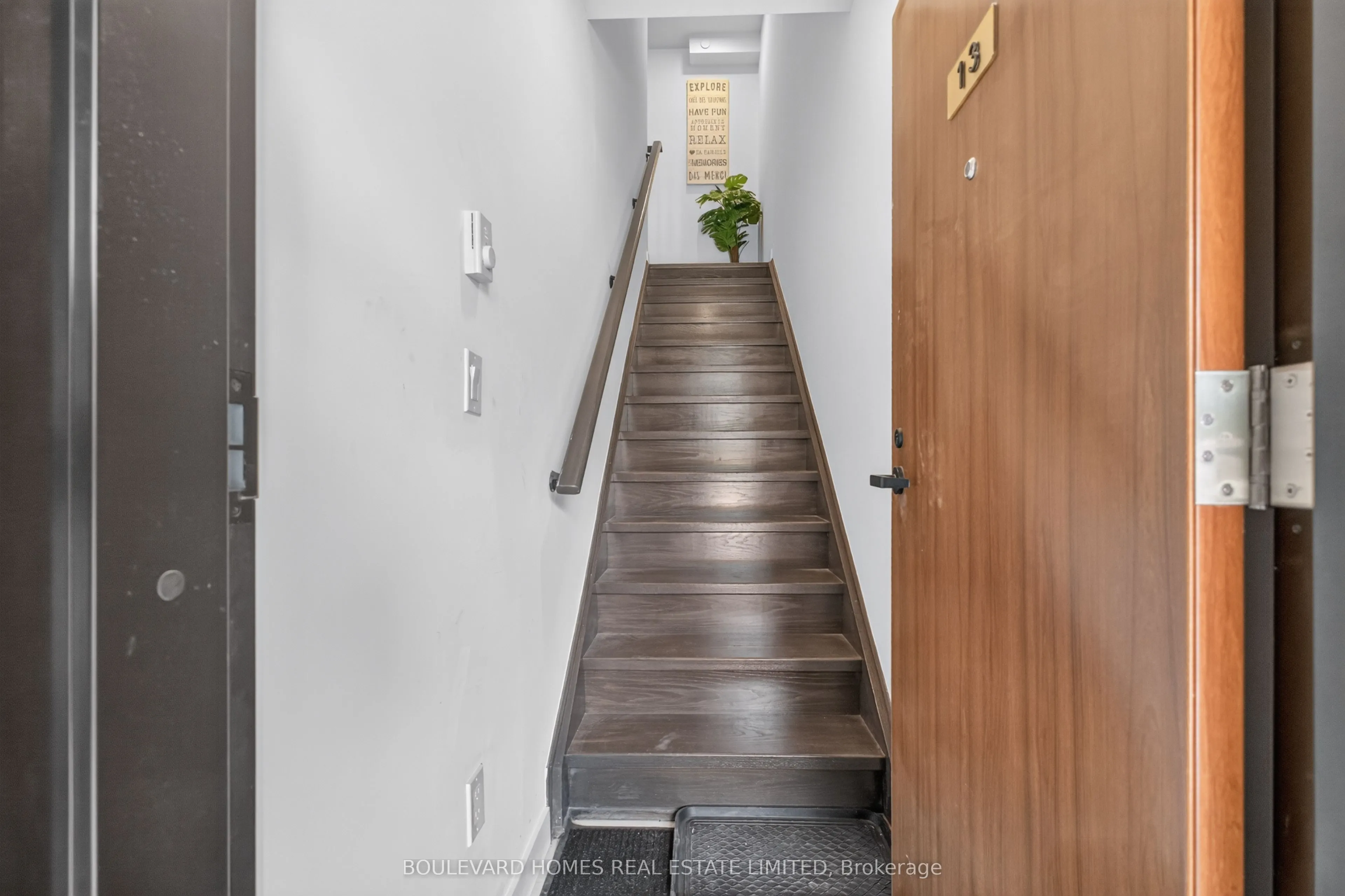30 Markdale Lane #13