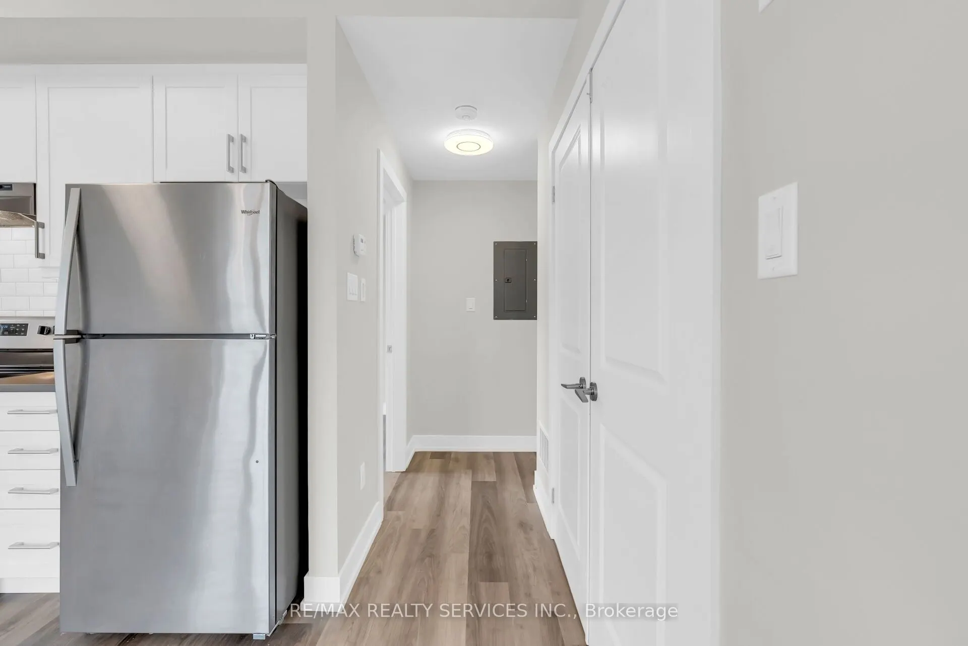 1 Bond Crescent #5