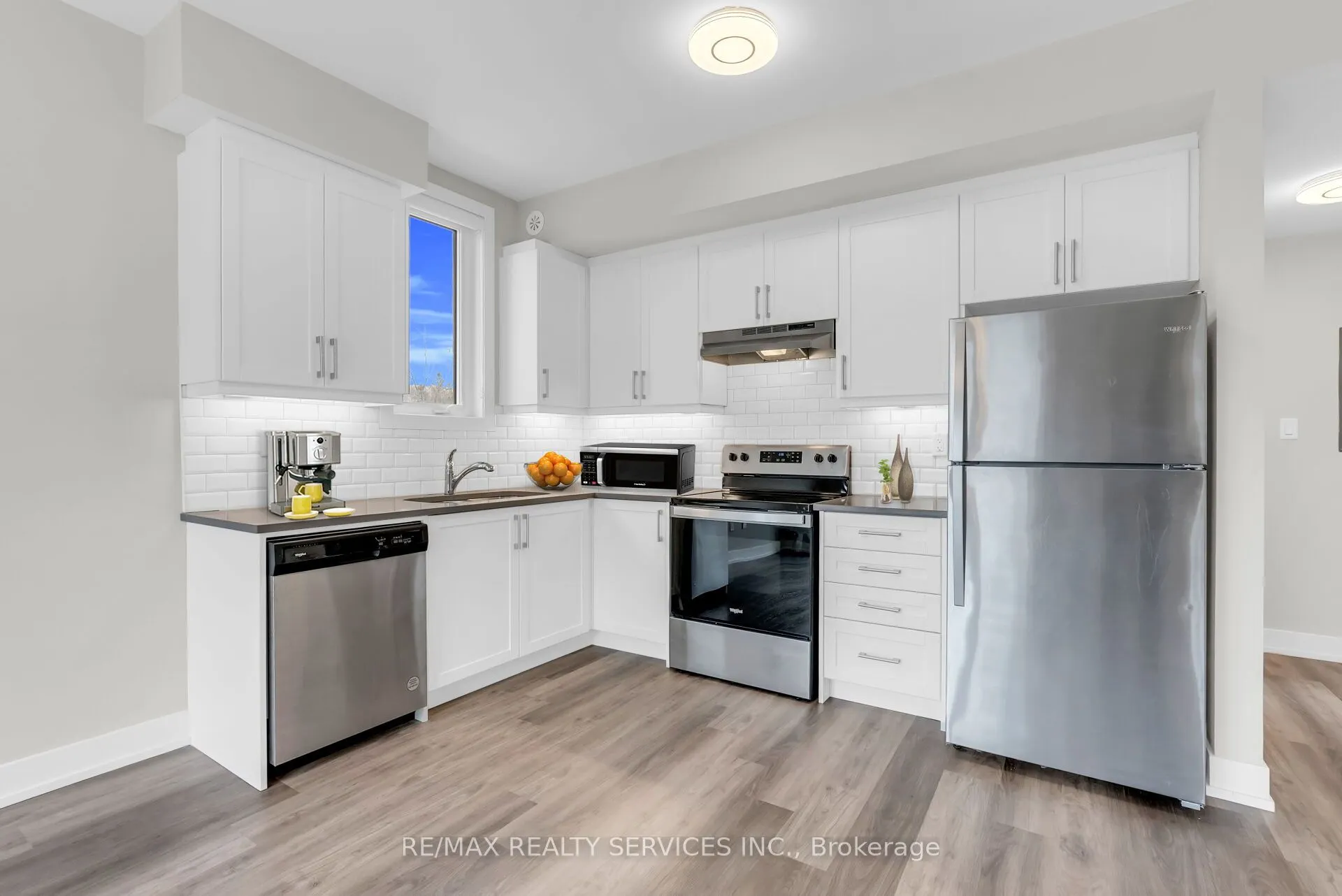 1 Bond Crescent #5