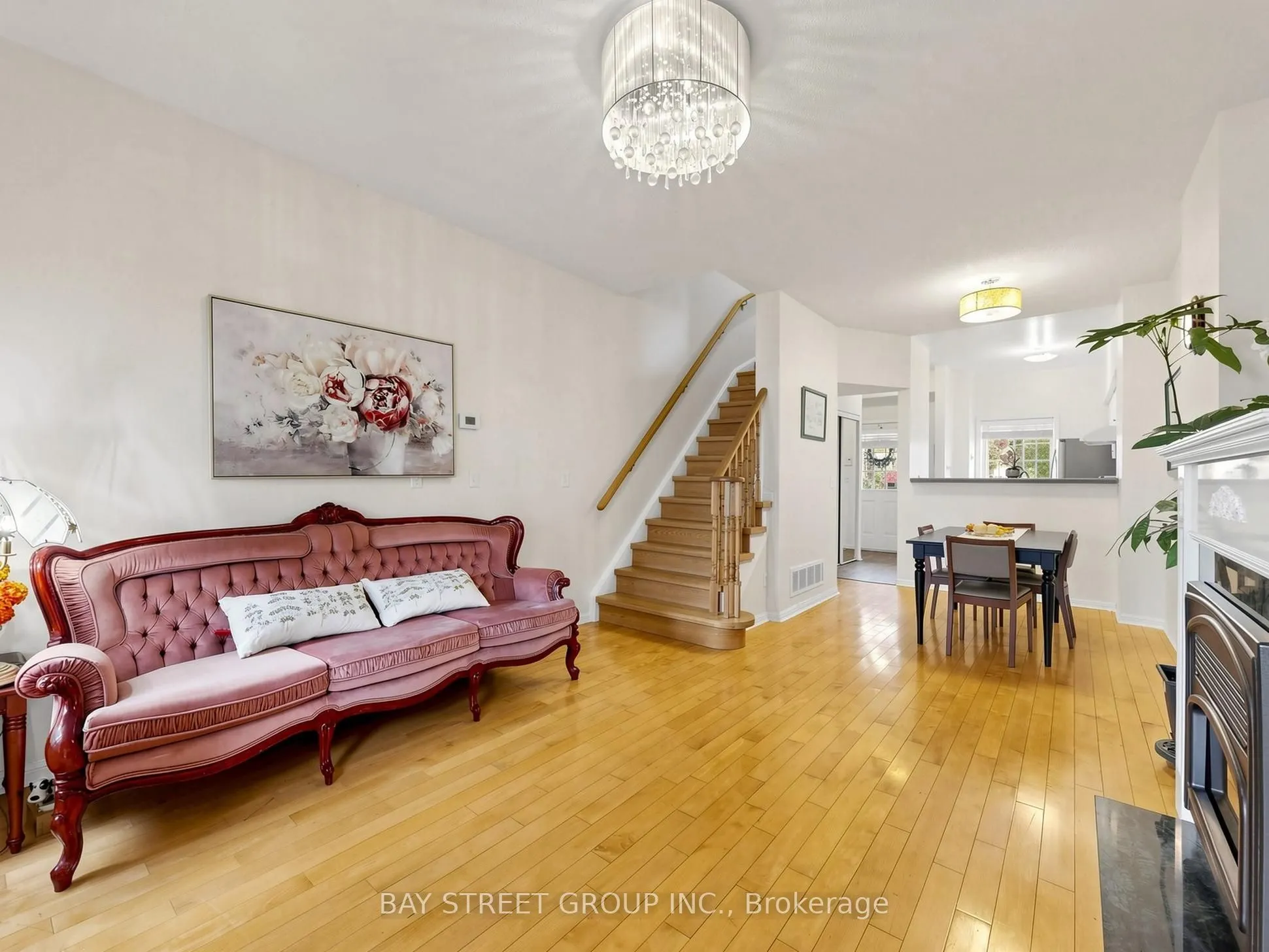 4 St Moritz Way #2