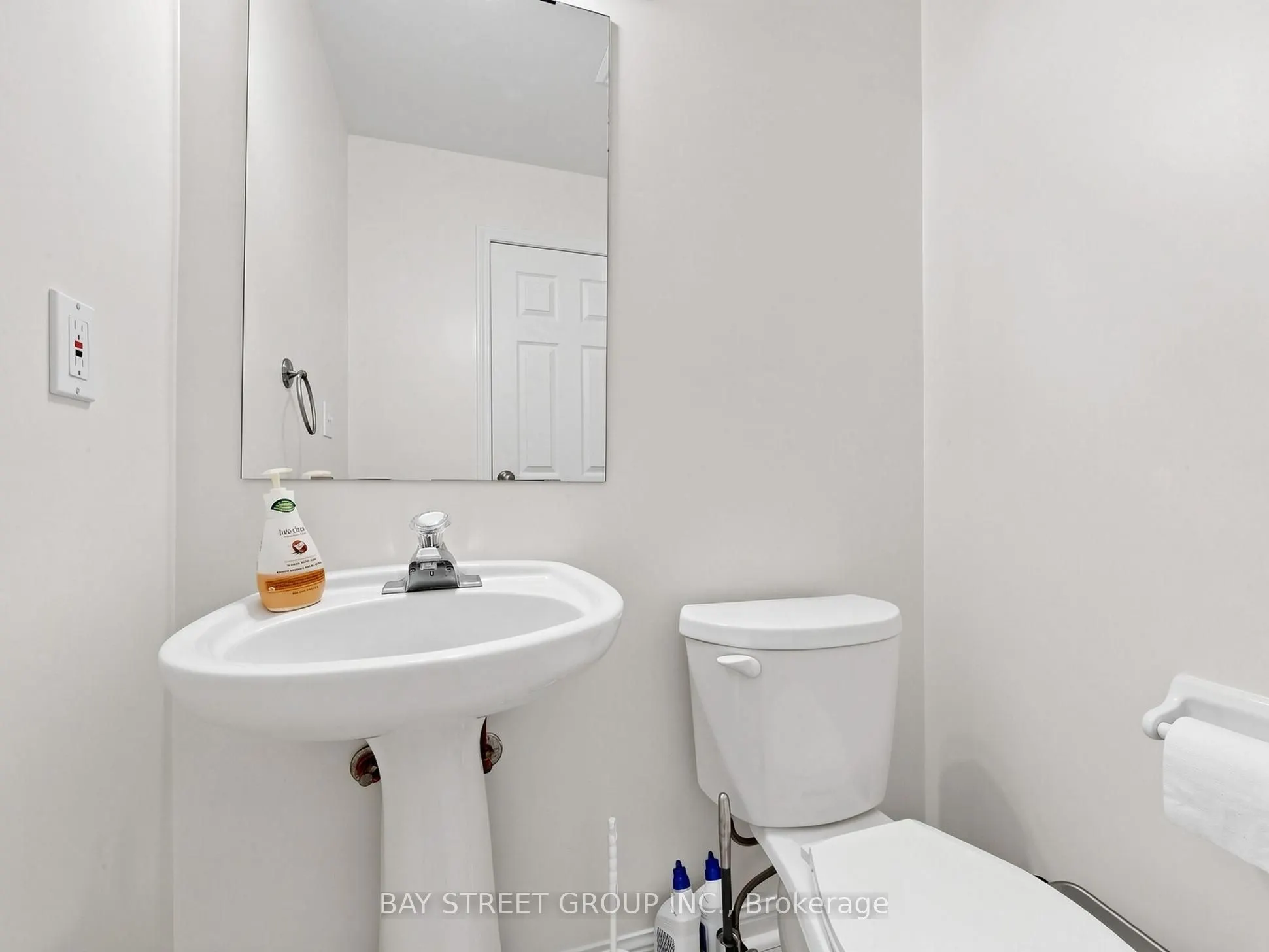 4 St Moritz Way #2