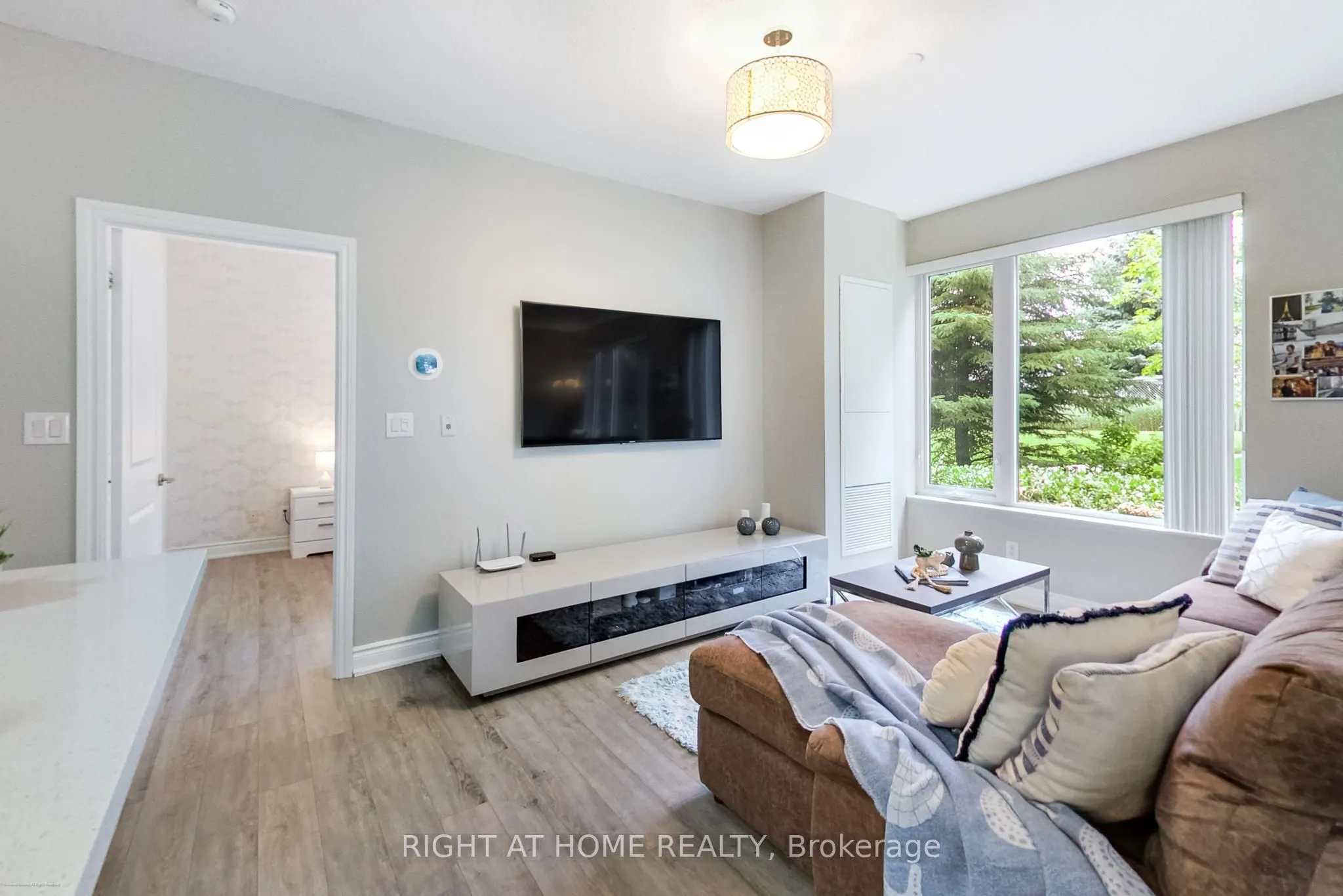 277 South Park Road #115