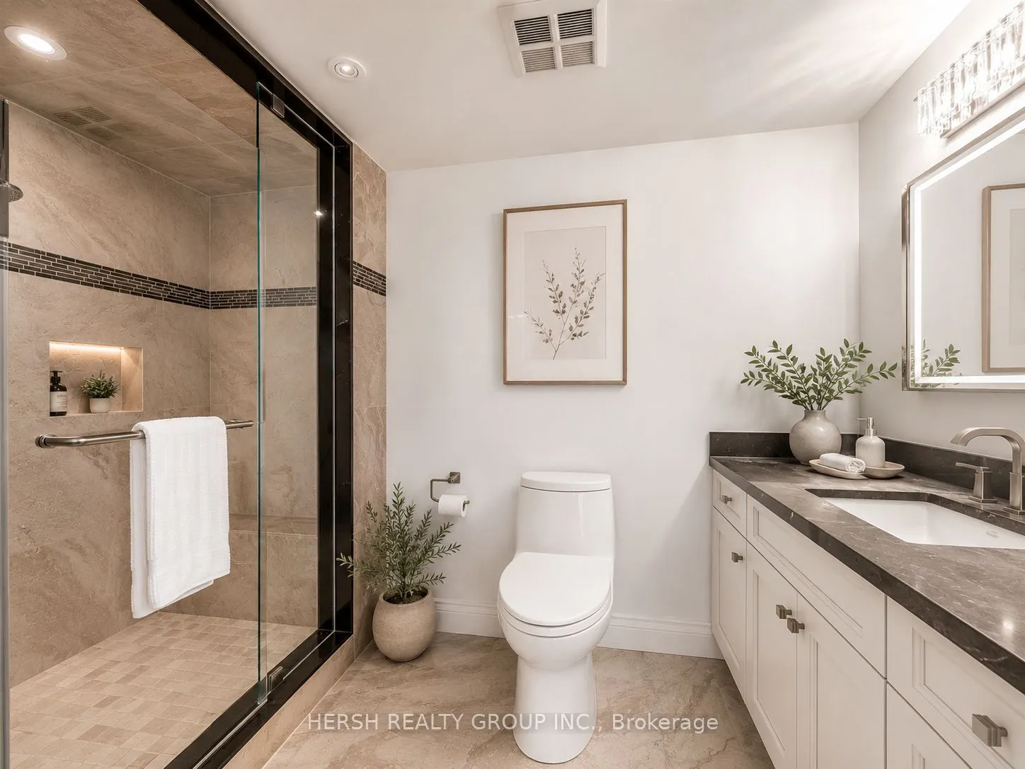 7 Townsgate Boulevard #904