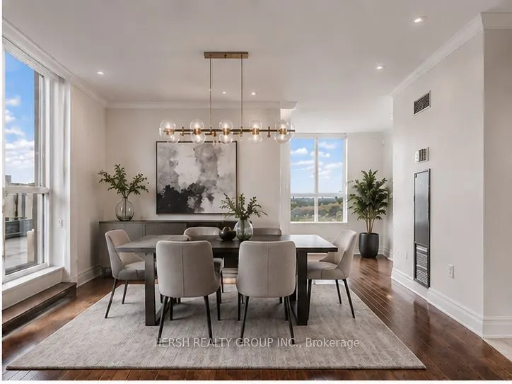 7 Townsgate Boulevard #904
