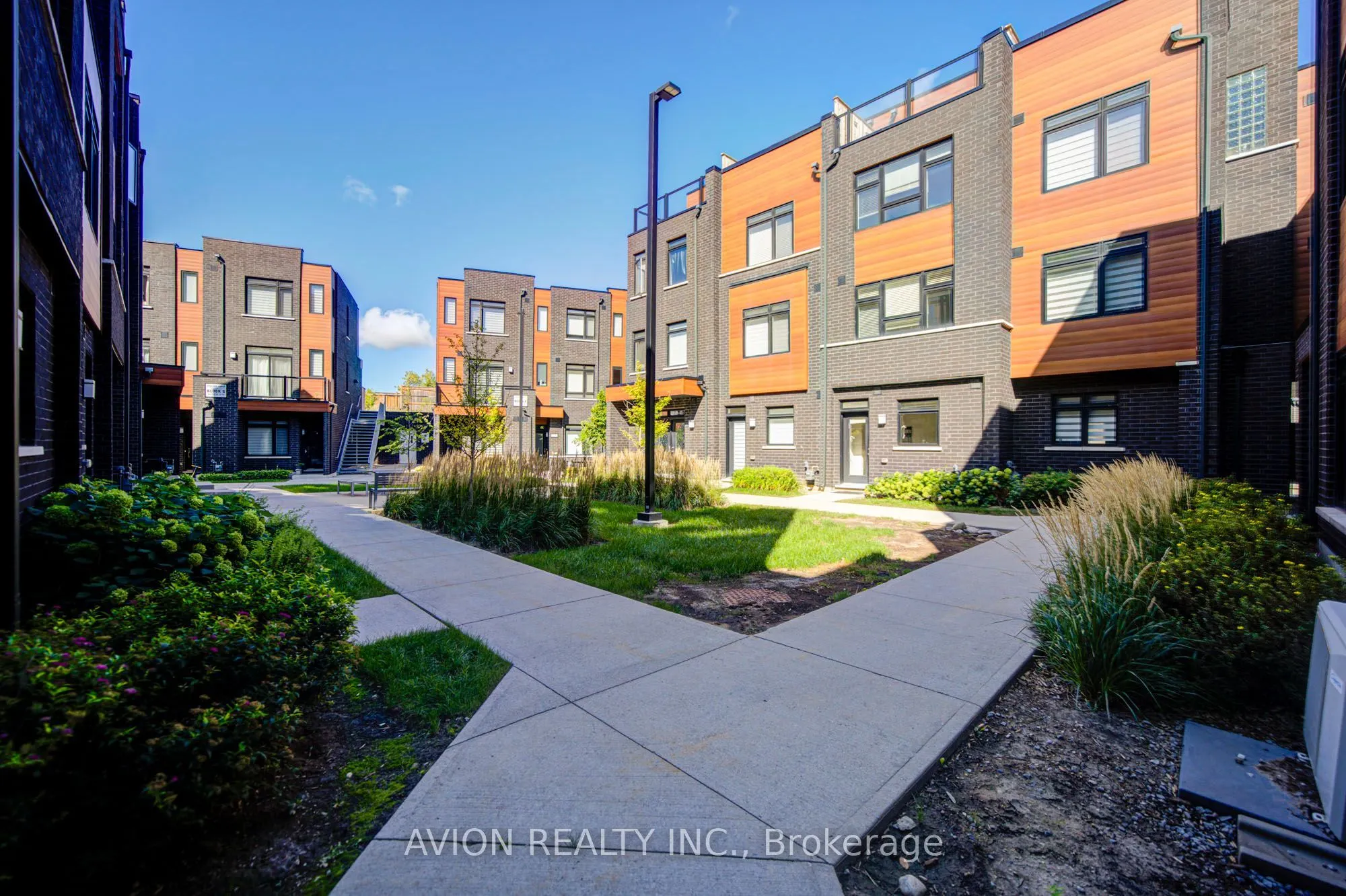 370 Red Maple Road #83