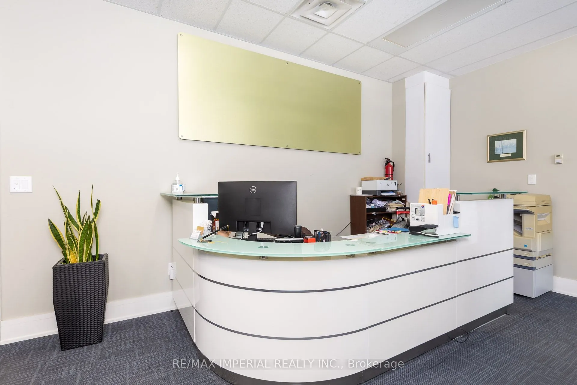 7191 Yonge Street #803