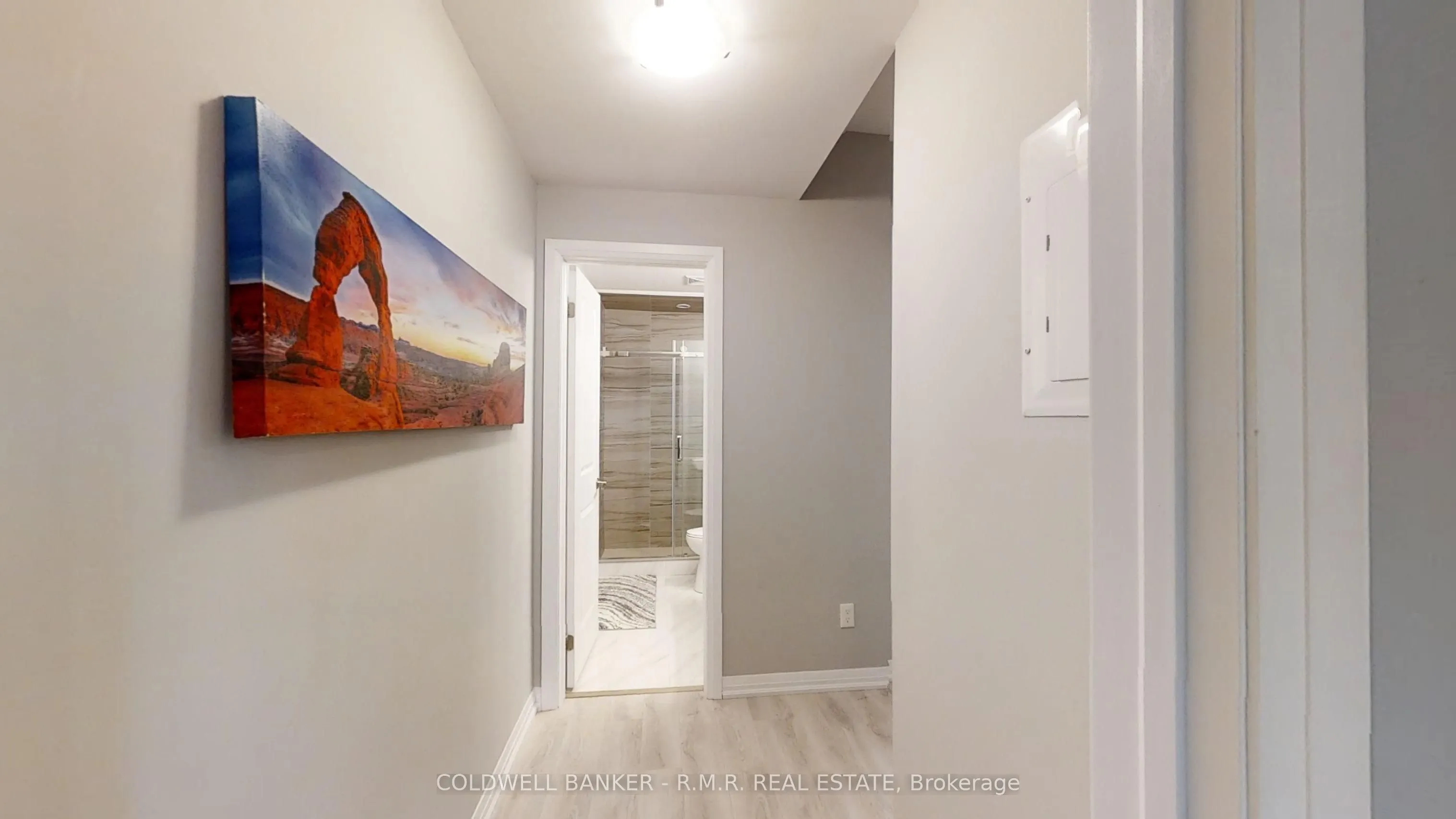 157 Wellington Street E #103