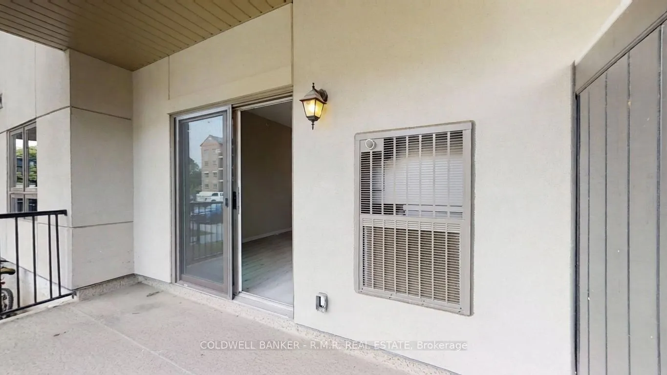 157 Wellington Street E #103