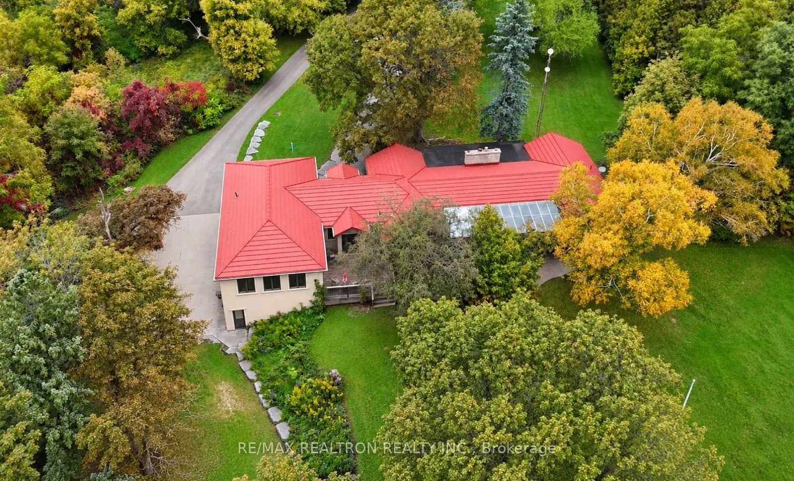 3791 Vivian Road