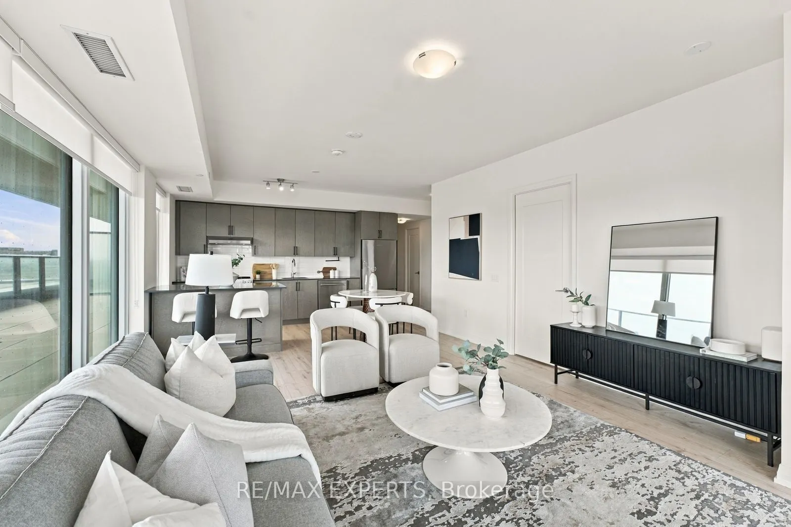 8960 Jane Street #224