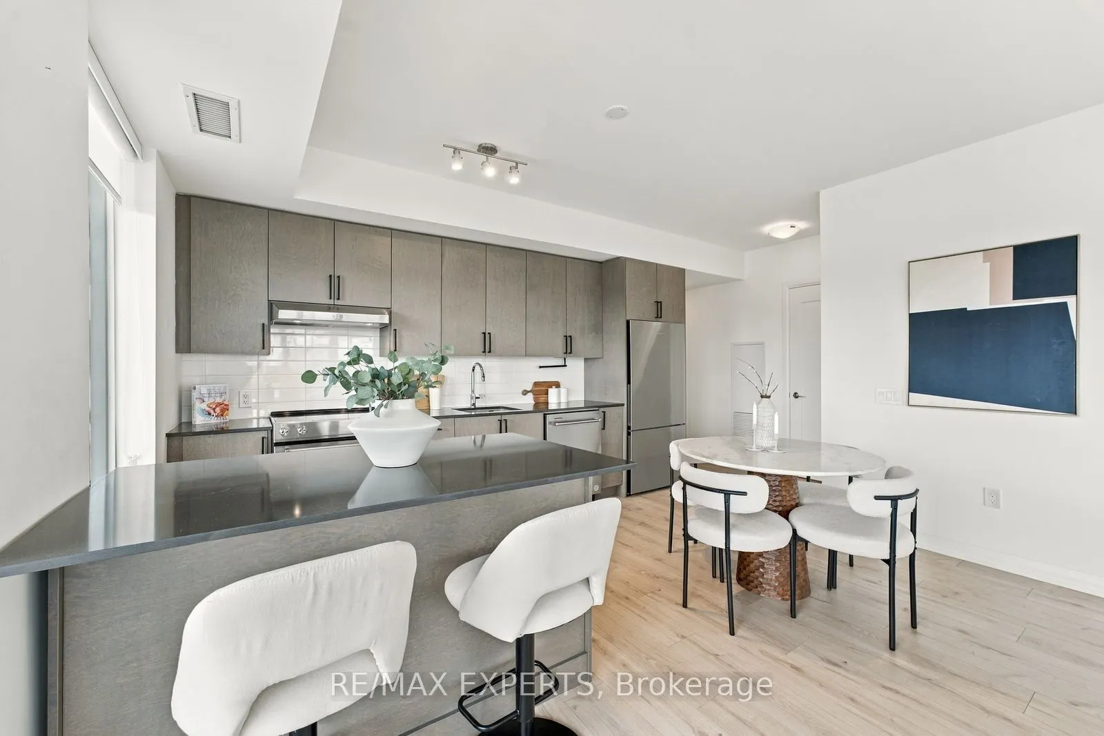 8960 Jane Street #224