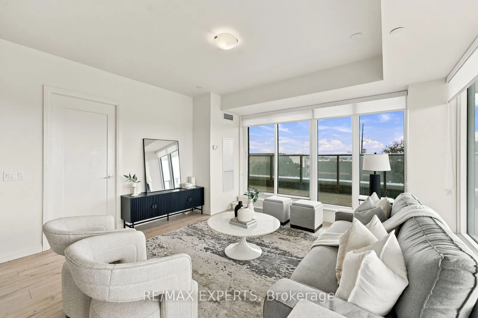 8960 Jane Street #224