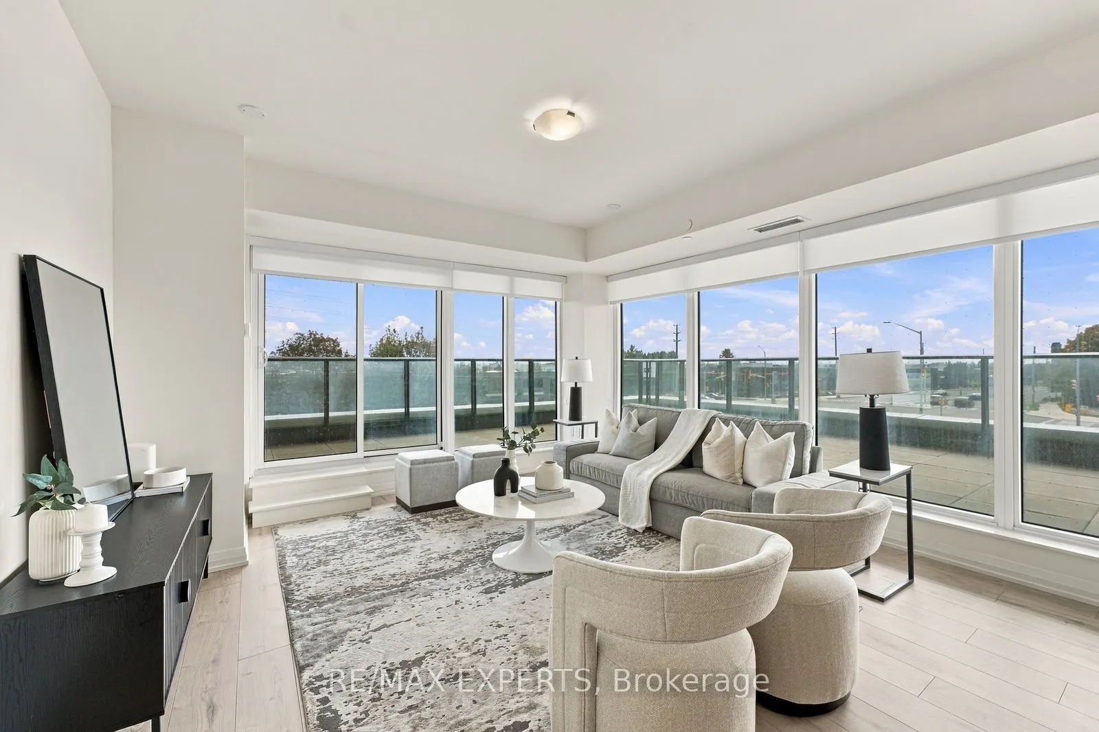 8960 Jane Street #224