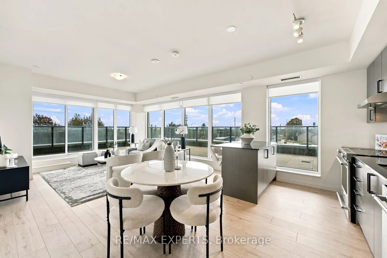 8960 Jane Street #224