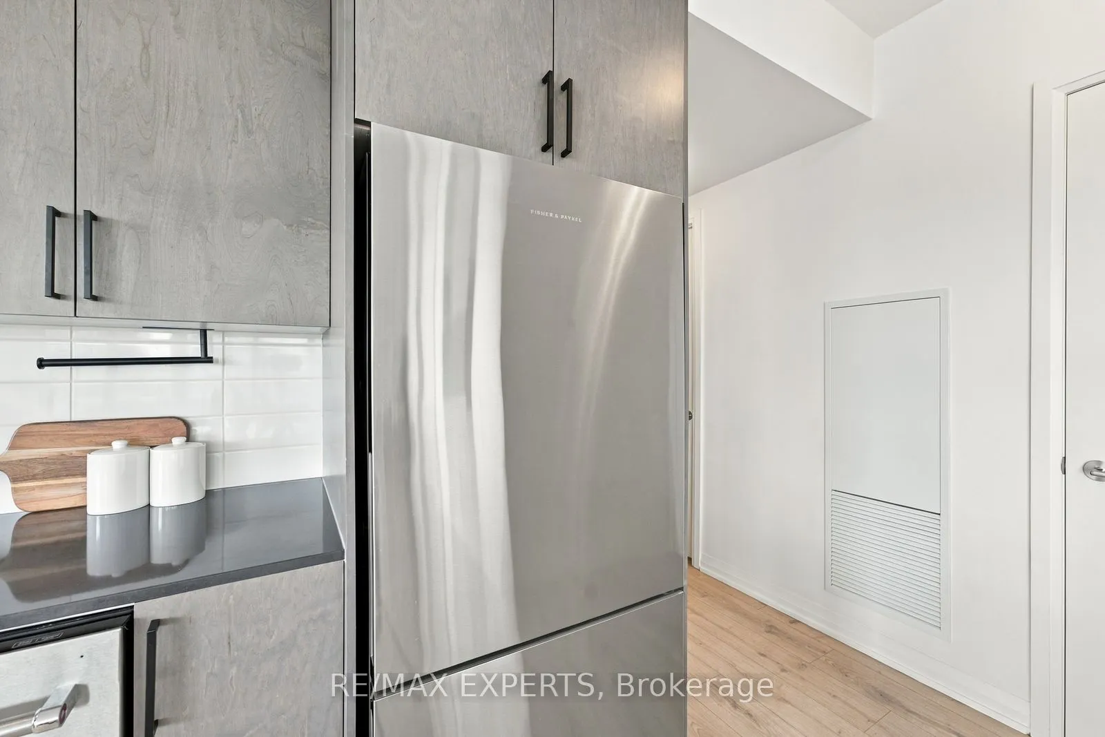 8960 Jane Street #224