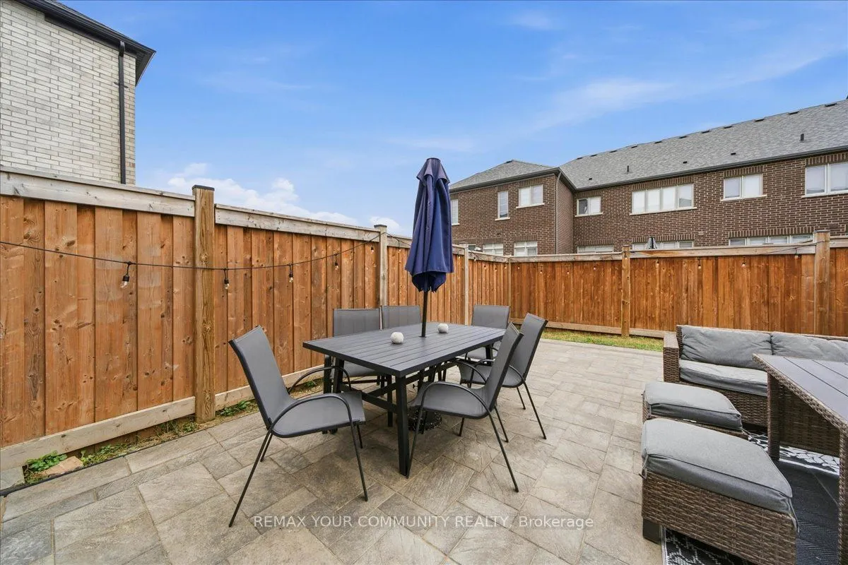 211 Landolfi Way