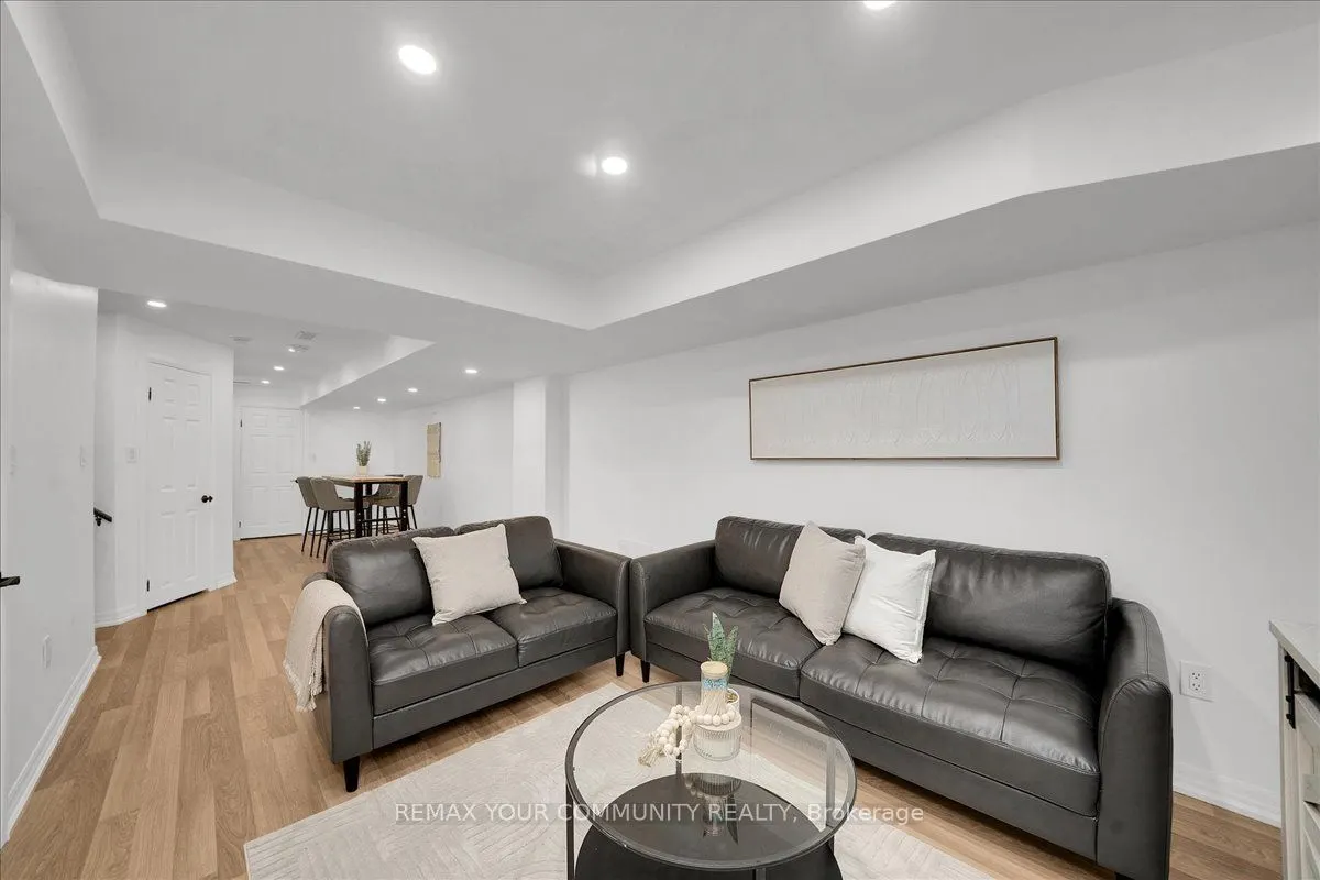 211 Landolfi Way