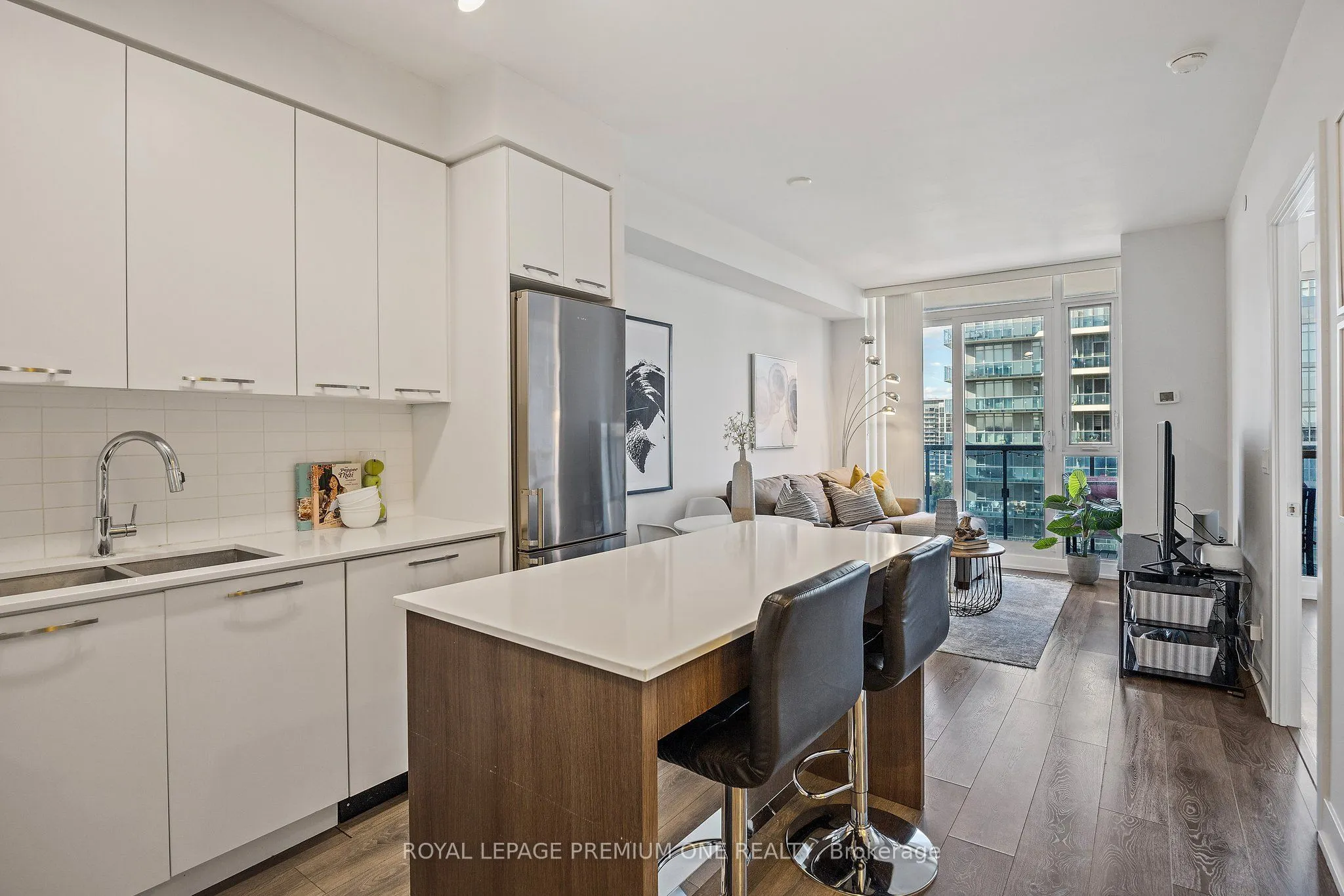 9471 Yonge Street ##1514