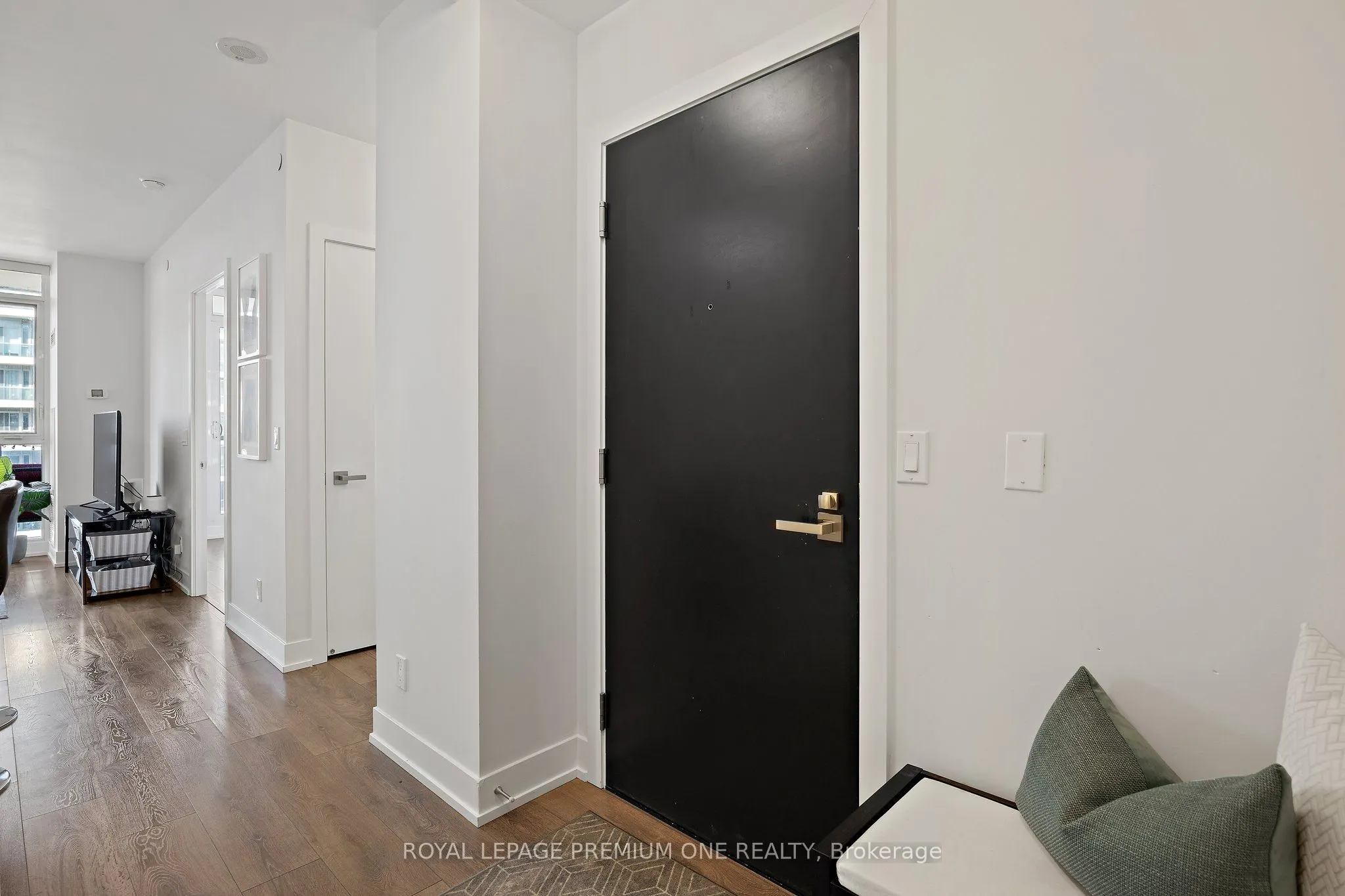 9471 Yonge Street ##1514
