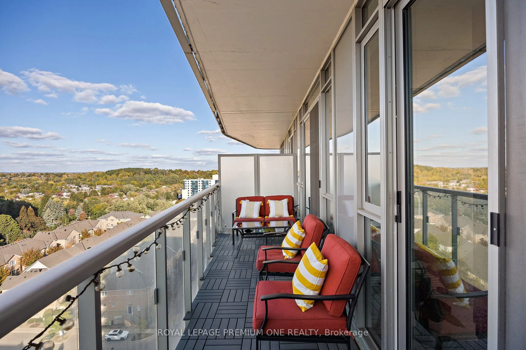 9471 Yonge Street ##1514