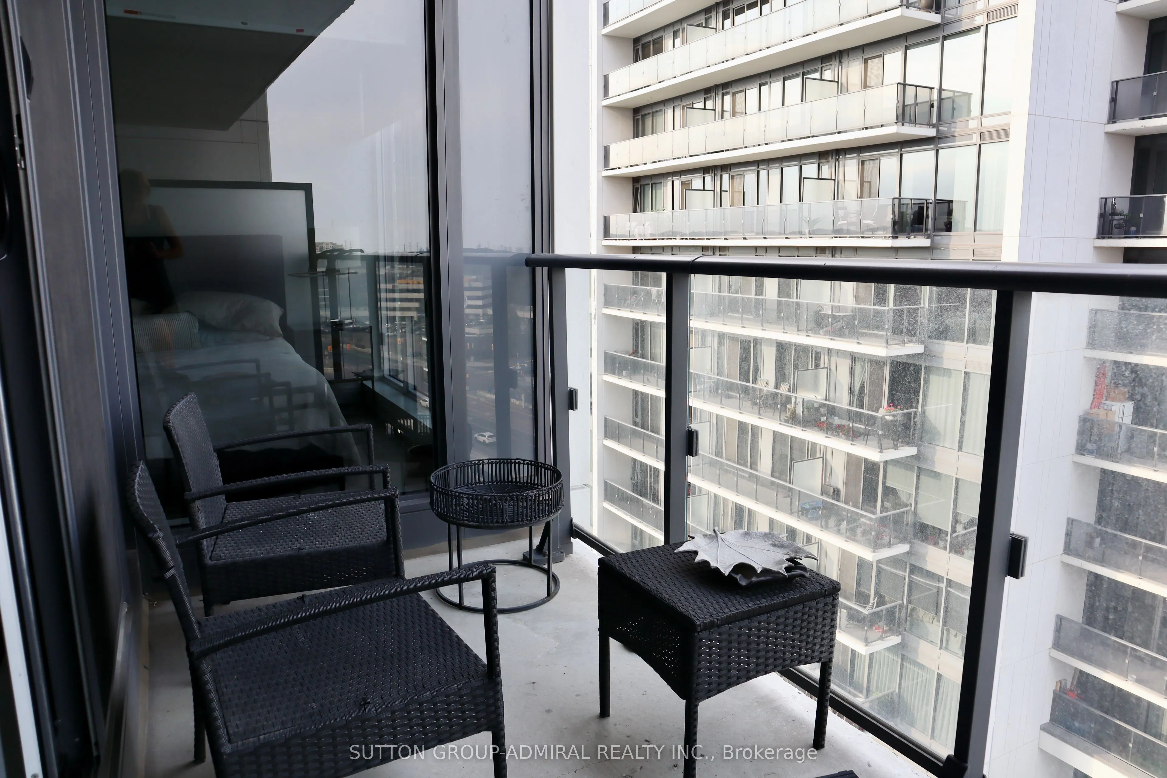 9618 Yonge Street #1008