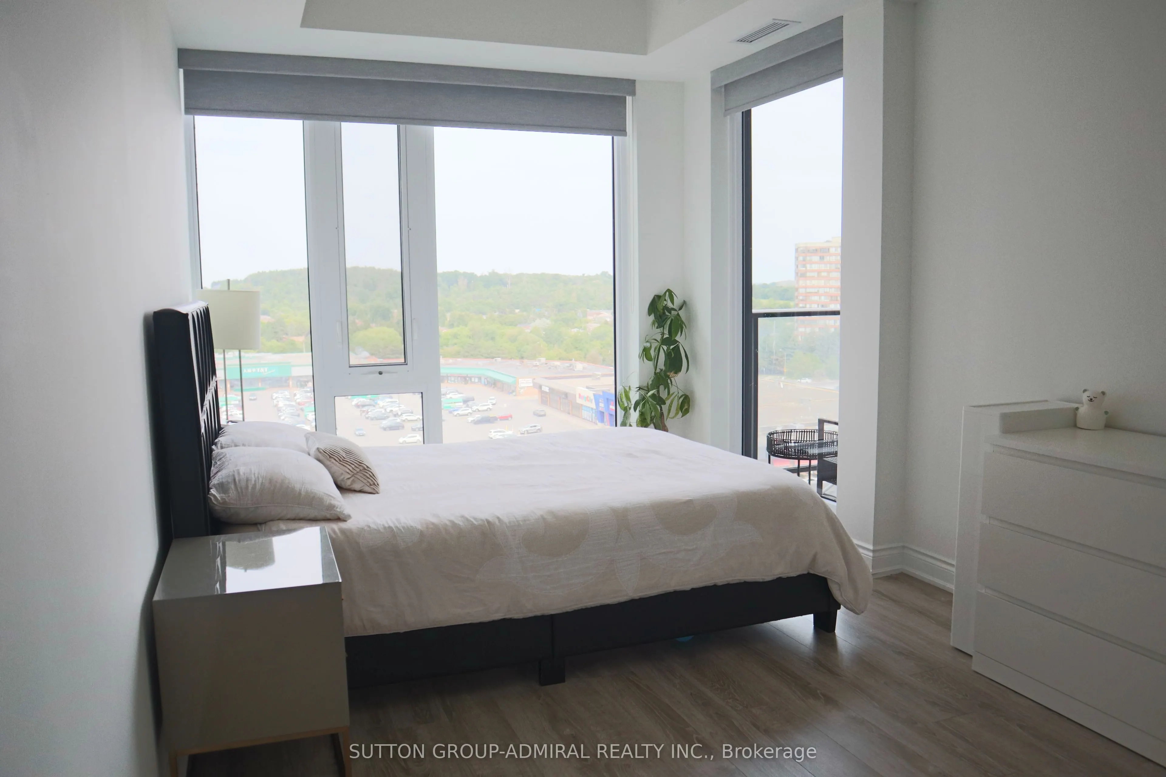 9618 Yonge Street #1008