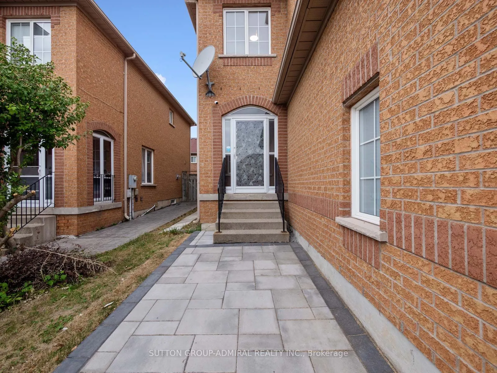 104 Parktree Drive