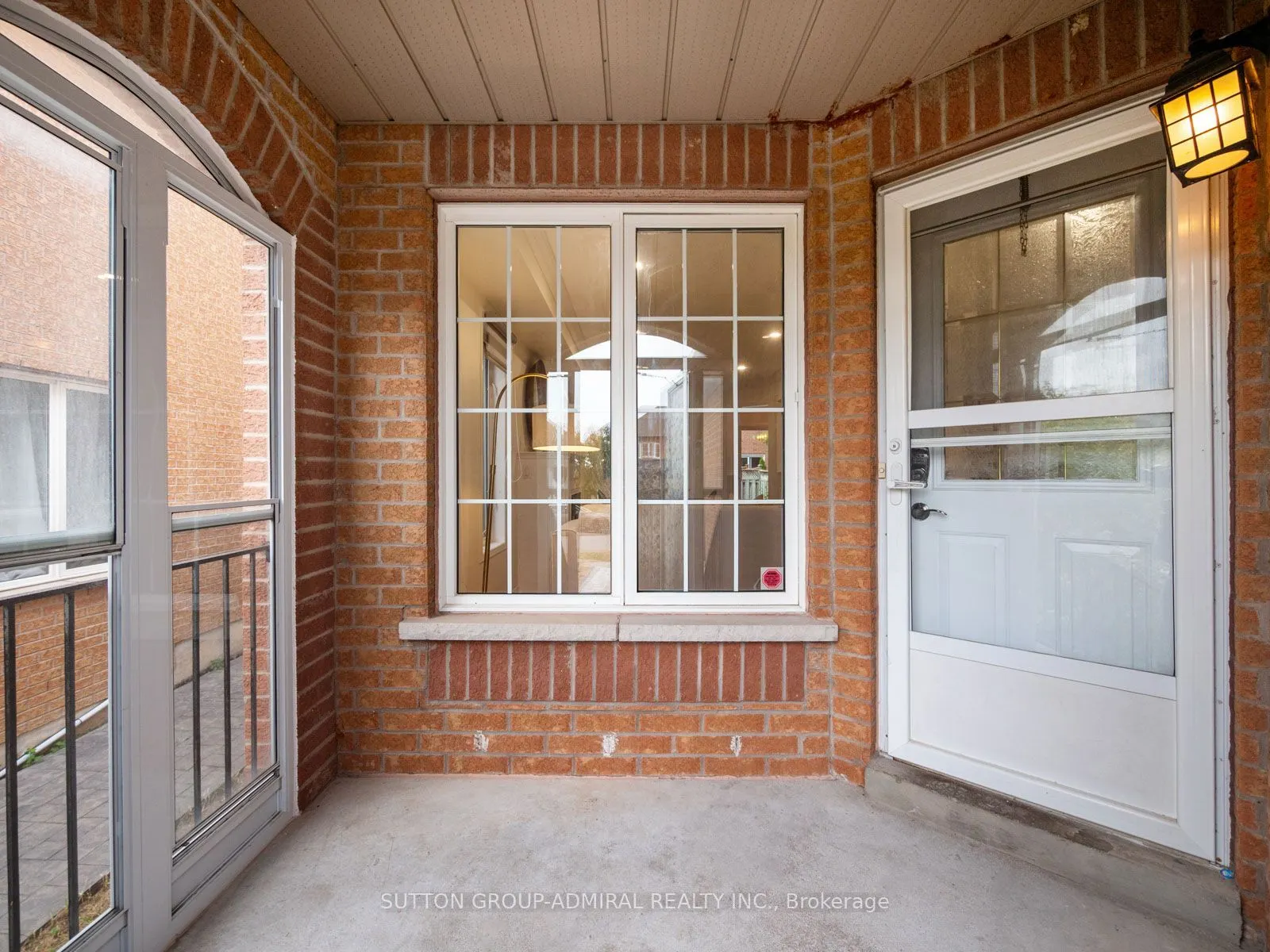 104 Parktree Drive