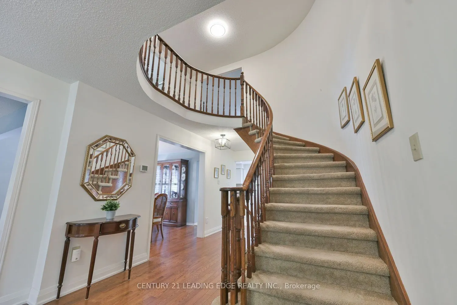 14 Montrose Crescent