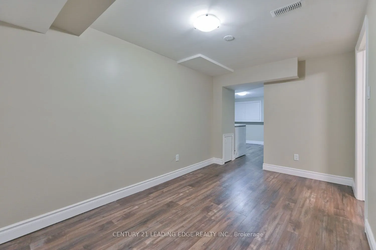 14 Montrose Crescent