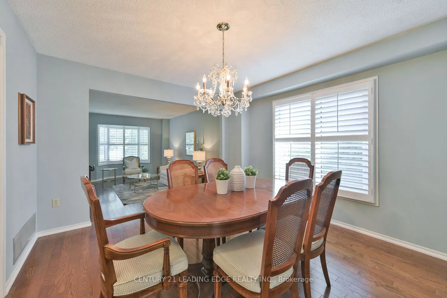 14 Montrose Crescent