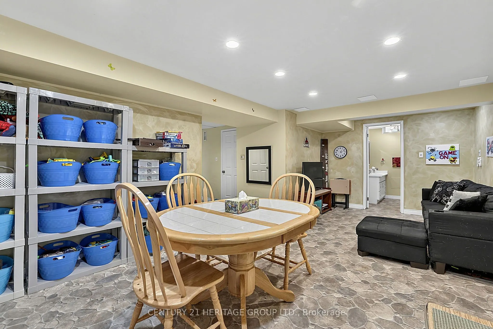 214 Lancaster Avenue